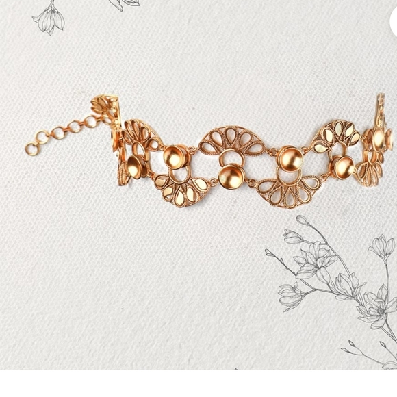 Necklace Choker